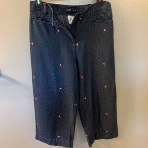 Women’s Basic Editions Classic Fit Denim Capri Pants Size Small